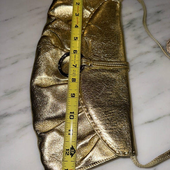 BCBG Max Azria Metallic Gold Clutch w/Attachable Shoulder Strap & Silver Ring - Picture 6 of 8